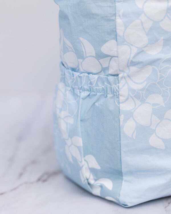 Puakenikeni Curvilinear Lei ALL TIME TOTE