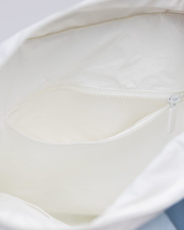 Puakenikeni Curvilinear Lei ALL TIME TOTE